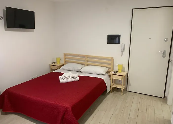Mercede Rooms